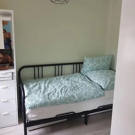 Kleine Gemuetliche Altstadt-, Monteurwohnung In *