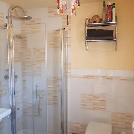 Kleine Gemuetliche Altstadt-, Monteurwohnung In 아파트 *