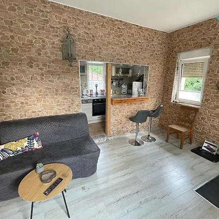 Kleine Gemuetliche Altstadt-, Monteurwohnung In *